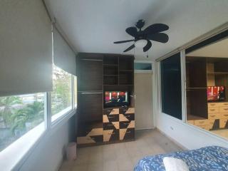R-8 Amplio apartamento en zona turística. - Città di Panama - 8