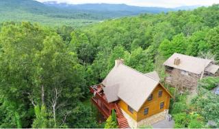 LUX 4BD Lodge w/ Views! Fire Pits + HOT TUB + Pool - 7