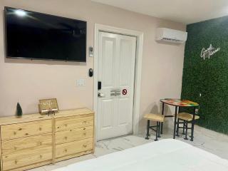 Busch Gardens Bliss Suite-2 - Tampa - 4