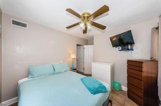 Blue Water Beachside Villa 6 - Clearwater Beach - 4