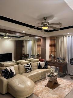 Elegant 2BR, 2 BA Suite Beside Eastwood Mall - Manila - 8
