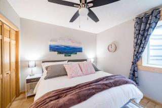 Massanutten 2 King Suites 4 BR Hot Tub Game Room Kids Toys Flower on the Mountain - McGaheysville - 3