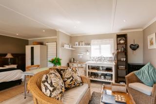 Dennehof Farm Guesthouse - Villiersdorp - 3