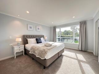 123B Forresthill Rd - Auckland - 2