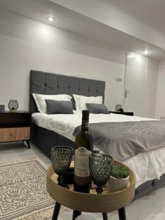 Saguna Residence2 - 3