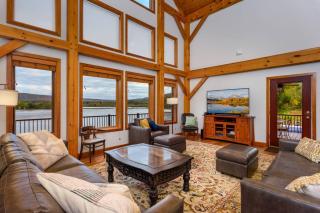 Stays @ Riverside Manor - Dauphin - 6