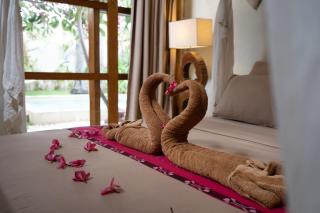 Villa Burung Gili Air Authentic 3-Bedroom Bamboo Villa with Private Pool - 3