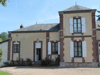 Gîte 5 pers avec jardin clos et barbecue, nature et détente à Les Ressuintes, proche La Ferté-Vidame - FR-1-581-37 - - 0