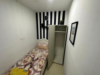 Solo Partition Room in Al Barsha 1 Near Mashreq Metro - Dubai - 3
