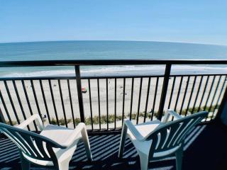 Spacious King Oceanfront Studio 1026 - Myrtle Beach - 8