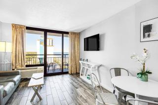 Upscale Oceanview 1Br Dog Friendly! 1104 - Myrtle Beach - 0