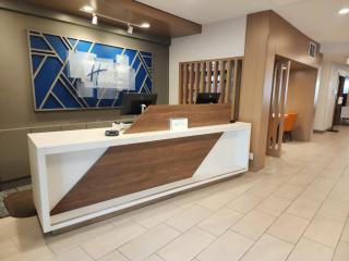 Holiday Inn Express Hotel & Suites Idaho Falls by IHG - Idaho Falls - 2