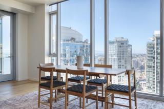 Downtown 2BR w Gym WD BBQ nr Dining Shops SEA-634 - 2