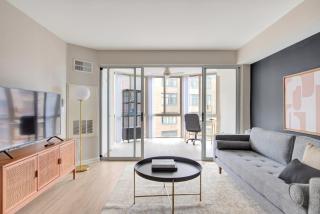 Mount Vernon 1BR w Gym Pool nr Georgetown Law WDC-270 - Washington - 0