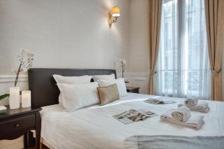 Luxueux 200m2 5CH Champs Elysées à 1min Perle Rare - Parijs - 2