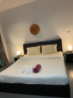 Lotus Bleu Resort & Restaurant - Strand Rawai - 3