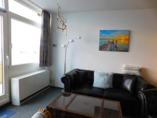 Burgtiefe Südstrand "Windflüchter" - 1