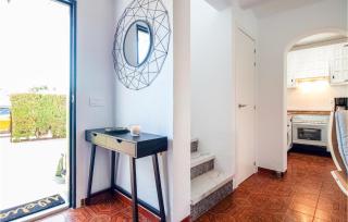 3 Bedroom Lovely Home In Dénia - 8