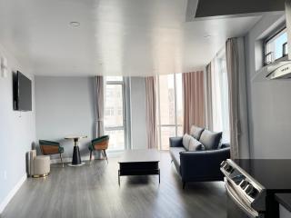 Starlight Hotel Near LGA Airport - 5