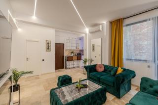 Luxury Living: Smart 2BR Apartment at Unirii Square - 1
