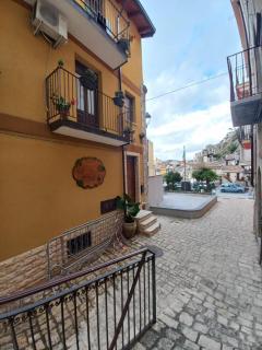 Antico Borgo - A due passi dalle Gole Alcantara - Motta Camastra - 7