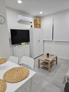 Estudio Trinidad Centro Málaga 2 - 1