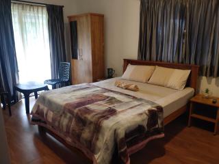 Cloud & Mist Inn-Whole Villa Stay with Mountain Views in Kotagiri, Near Ooty - Kotagiri - 8