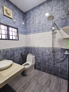 Ipoh stadium-18 pax (mahjong/5min to town) pets friendly - 2