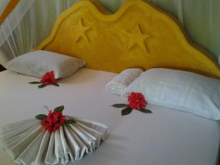 Mustapha' s Place - 1