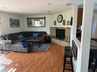 Coast, Mountain & Country - Simi Valley - 7