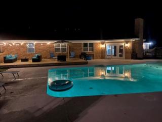 Golden Isles Lrge Home- Huge Pool, Hot Tub, Game Rm - Brunswick - 5