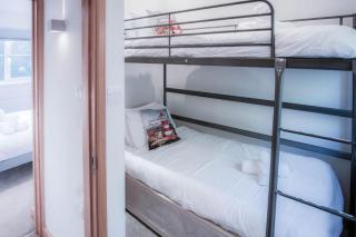 Oxwich Cottage - 2 Bedroom - Parkmill - 3
