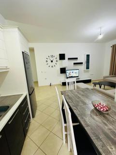 Proper Home 1 - Gjirokastër - 9