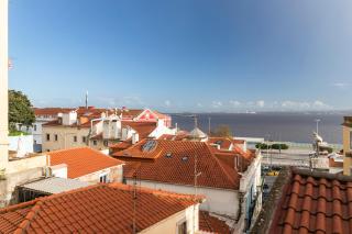 Delightful & Quirky with River Views - Lisbona - 6