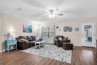 Gulf Brz-Beaches-Dwntwn PNS-Pet Friendly-Canal - Gulf Breeze - 3