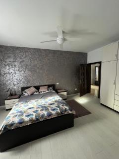 Un apartament deosebit, aerisit, ultracentral. - Rădăuţi - 9