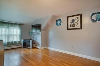 1 Mi to Windmill Beach South Yarmouth Apt! - Yarmouth - 4