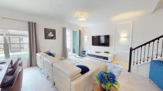 Experience the magic of Disney right at your doorstep with our Large Pool & Spa House - Kissimmee - 2