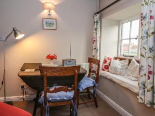 Small Cottage - York - 6