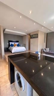 The Franklin luxury apartment - Johannesburg - 1