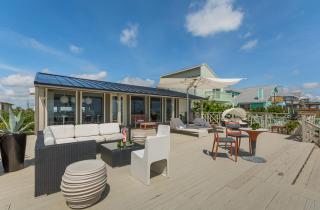 Gorgeous direct oceanfront endless summer cottage. 6877S - New Smyrna Beach - 9
