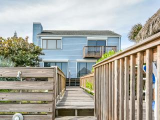 Large Beachfront Deck on Car Free Beach - 5747 S. Atlantic - New Smyrna Beach - 9