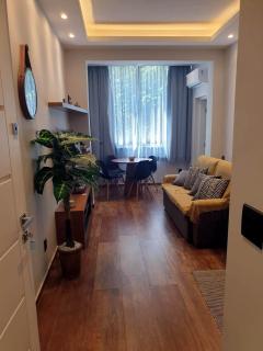 3 Twins Copacabana Posto 5 - 8