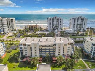 Ocean View Closest Bldg. to Pool Amenities Close to Beach Access OW12-603 - New Smyrna Beach - 8