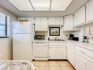 Lovely beachfront corner unit overlooking pool and clubhouse ~ HA501 - Edgewater - 3