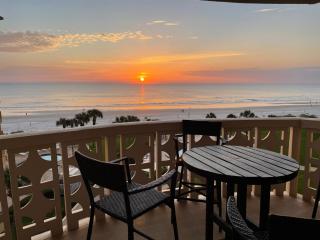 Sea Forever Beachfront Golden Arms 501 ~ Walk to shopping dining night life on Flagler Ave. - 7