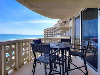 Sea Forever Beachfront Golden Arms 501 ~ Walk to shopping dining night life on Flagler Ave. - New Smyrna Beach - 3
