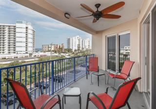 Gorgeous 3 Bed 2 Bath Condo with Peek A Boo Views of the Ocean. OW20-404 - New Smyrna Beach - 7