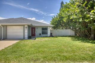 Modern Home Across from Beach 32 w 1-car Garage ~ Large fenced yard with deck - New Smyrna Beach - 0