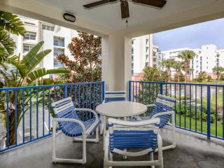 Lovely 32 Corner Unit with 3 Balconies and Fountain Views OW11-201 - New Smyrna Beach - 8